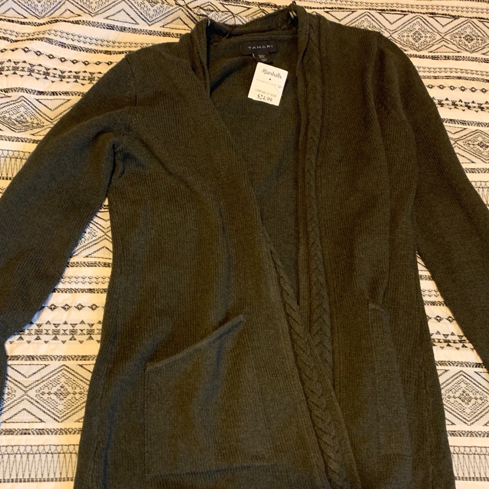 Tahari cardigan
